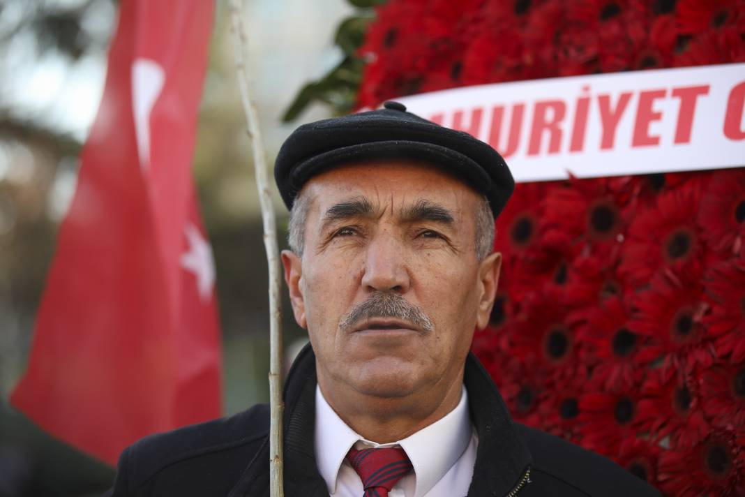 Gazeteci-yazar Uğur Mumcu ölümünün 31'inci yılında anıldı - Resim: 12